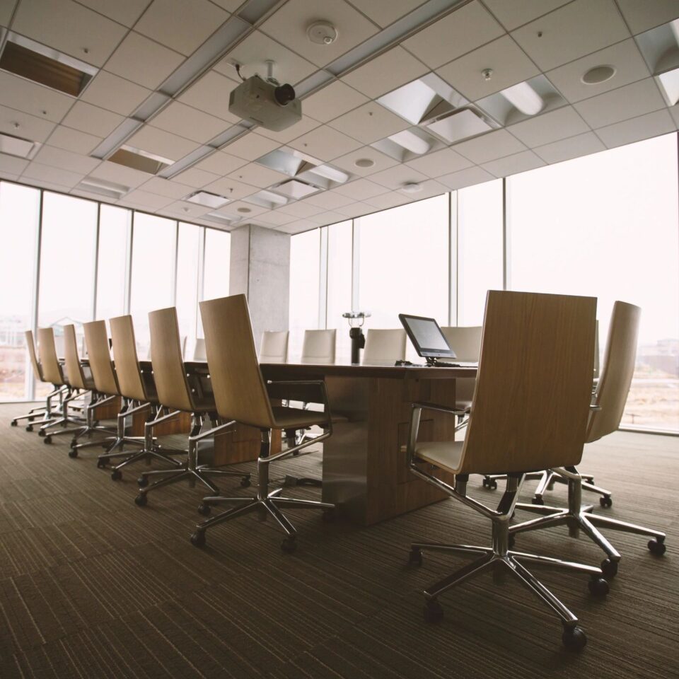 The combination brings together the nation’s most influential think tank for elected state officials and its most influential think tank for members of Congress. The new organization, The Heartland and Heritage Alliance (HAHA), will be headquartered in Chicago.