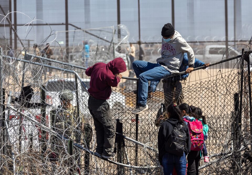 Immigration is an issue that divides even libertarians. While far from an expert on immigration policy, I think I can discern some common ground in the debate.